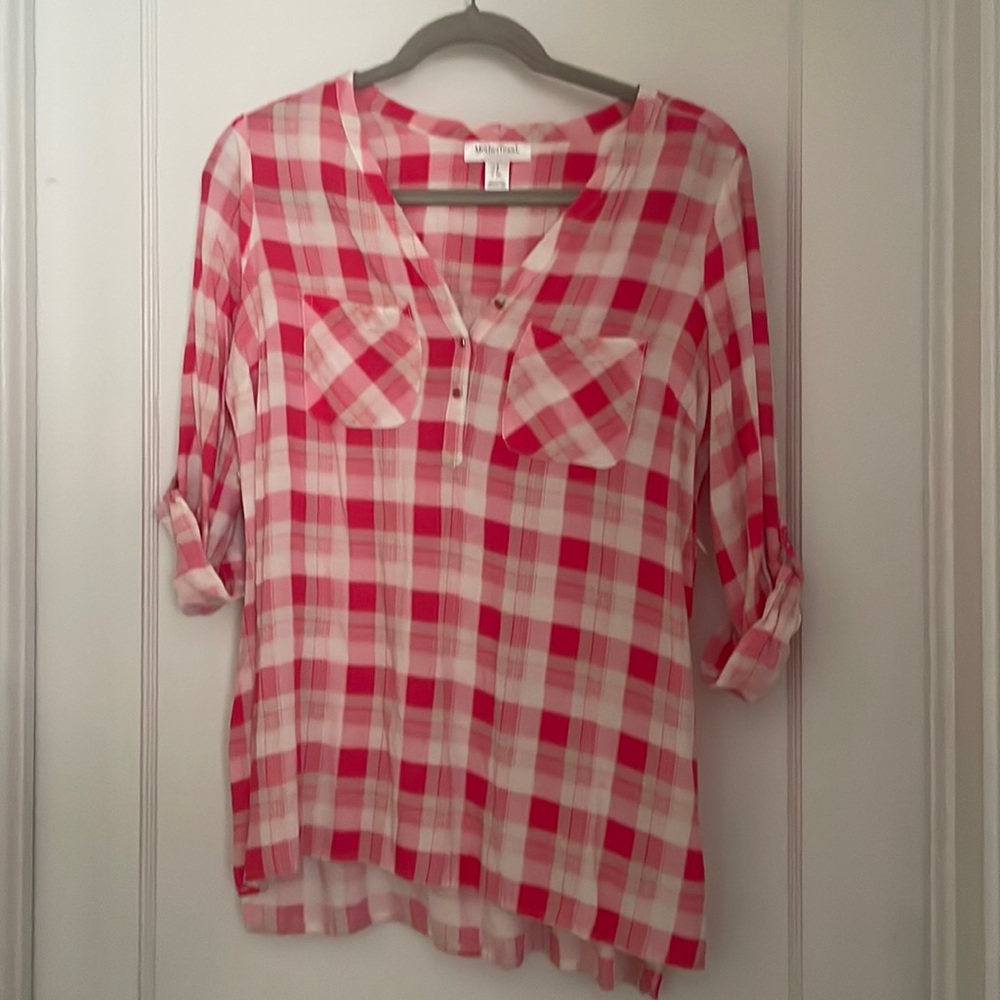 Motherhood Maternity small plaid shirt